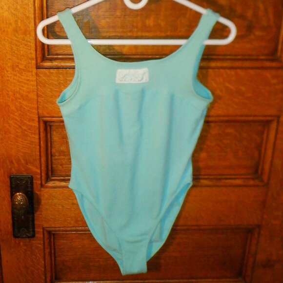 ~~~ SPORTWEAR / DANSKIN~~~  M - Picture 1 of 1